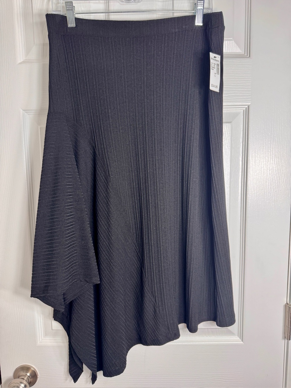 NWT Westport black skirt ribbed, asymmetrical skirt size: Large